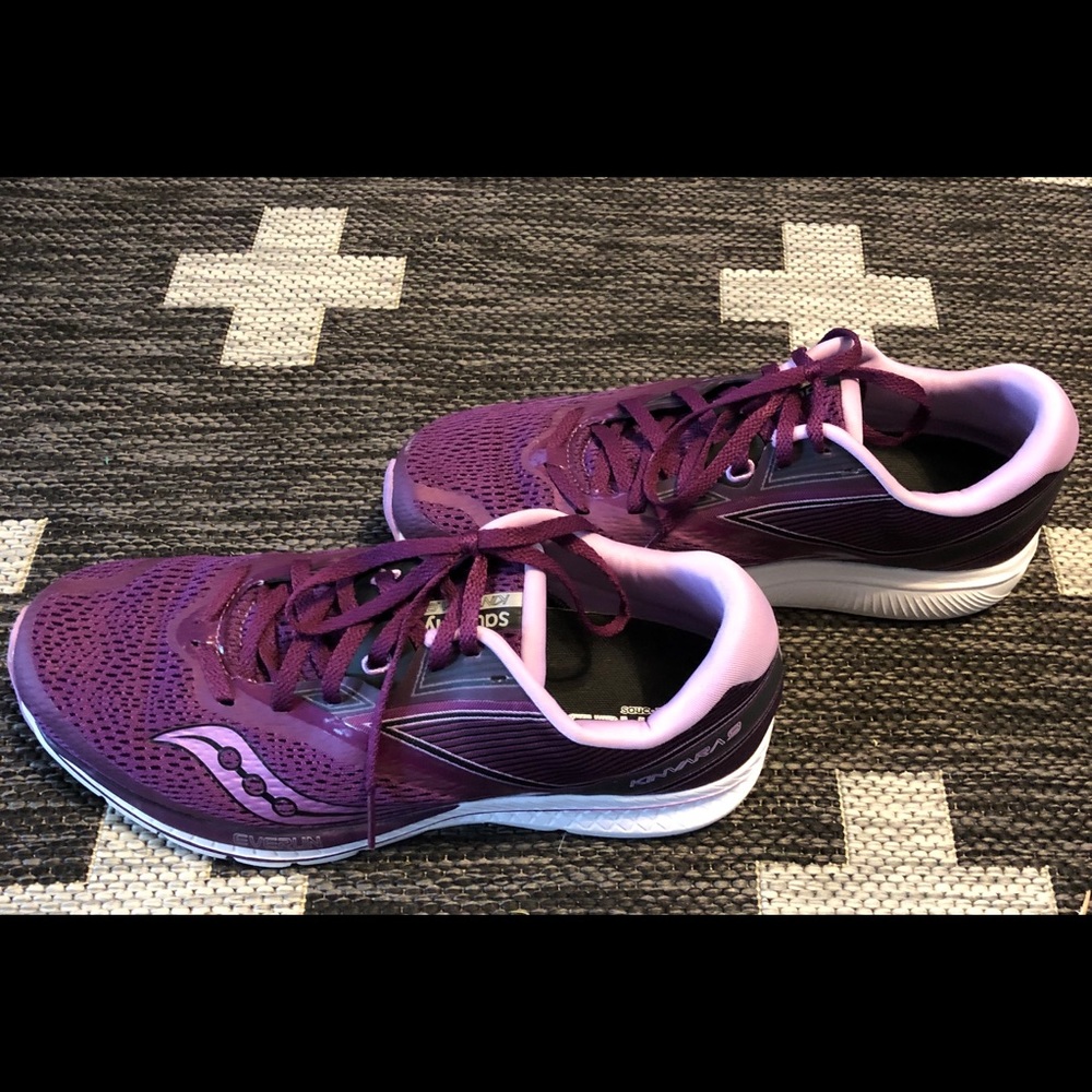 Women’s Saucony Kinvara 9 running shoes